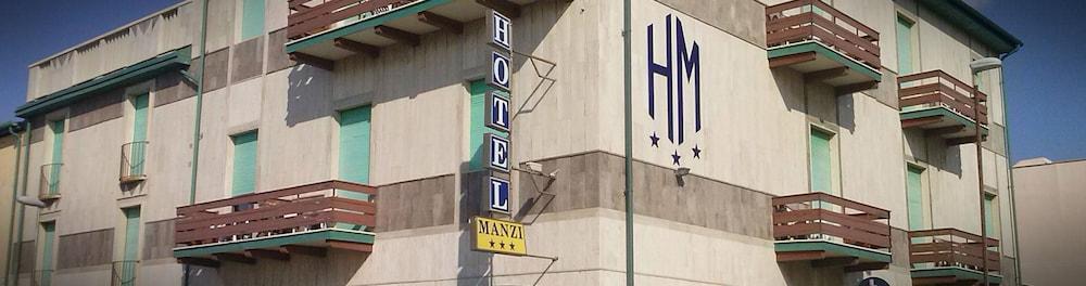 Hotel Manzi Marina Di Pisa Kültér fotó