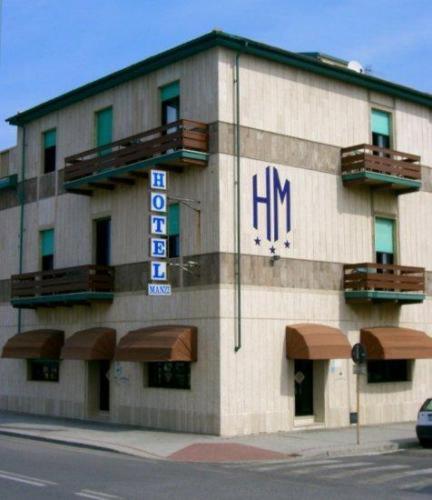 Hotel Manzi Marina Di Pisa Kültér fotó