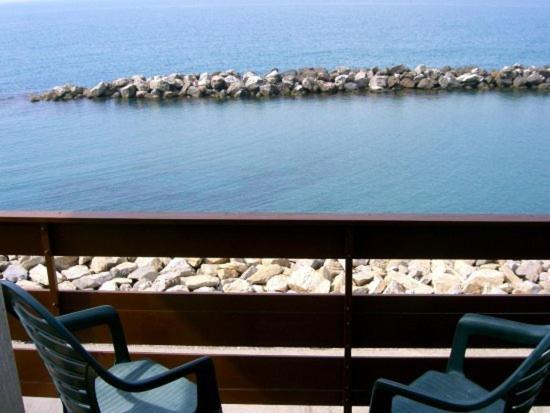 Hotel Manzi Marina Di Pisa Kültér fotó
