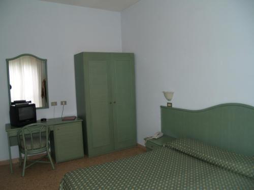 Hotel Manzi Marina Di Pisa Kültér fotó